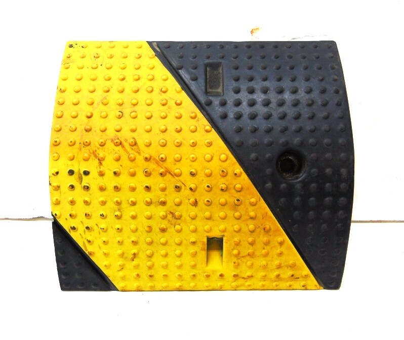 RUBBER CABLE COVER, 12 3/4″ X 11 3/4″ X 2 1/4″, 1 5/16″ X 1 1/4″ CHANNEL SIZE