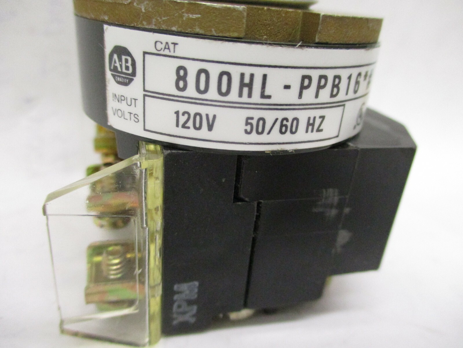 New other Allen-Bradley Push Button 800HL-PPB16 800T-XA Series D A2902DH