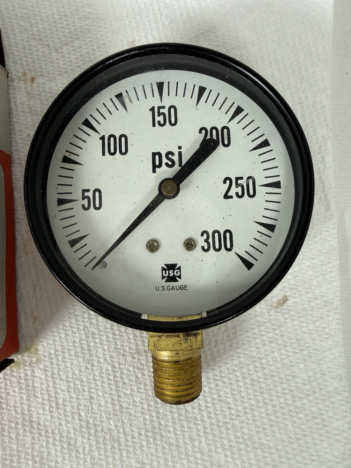 Ametek D-85 P500 Gauge 1/4 LM 2-1/2 300 PSI Spec 45765