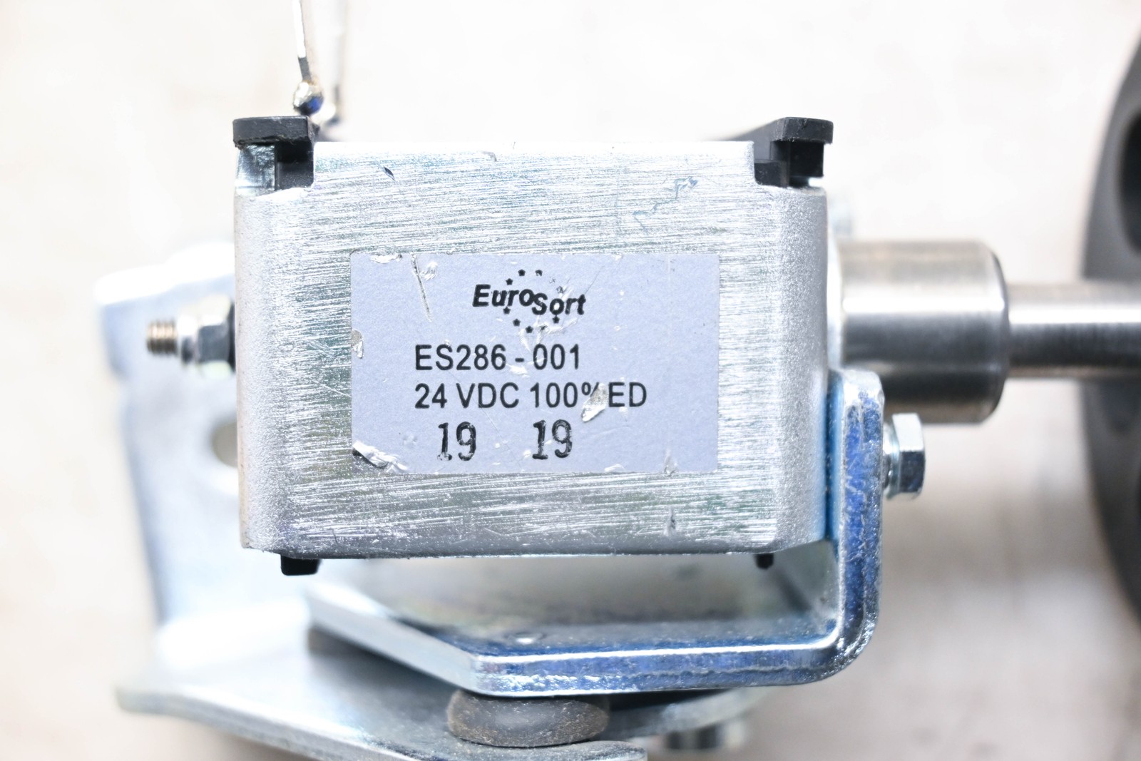 Eurosort ES286-001 24 VDC 100 Solenoid with Wheel