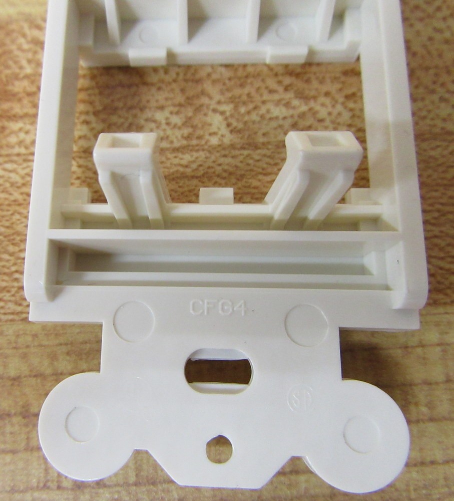 Panduit CFG4 Faceplate (Pack of 36)
