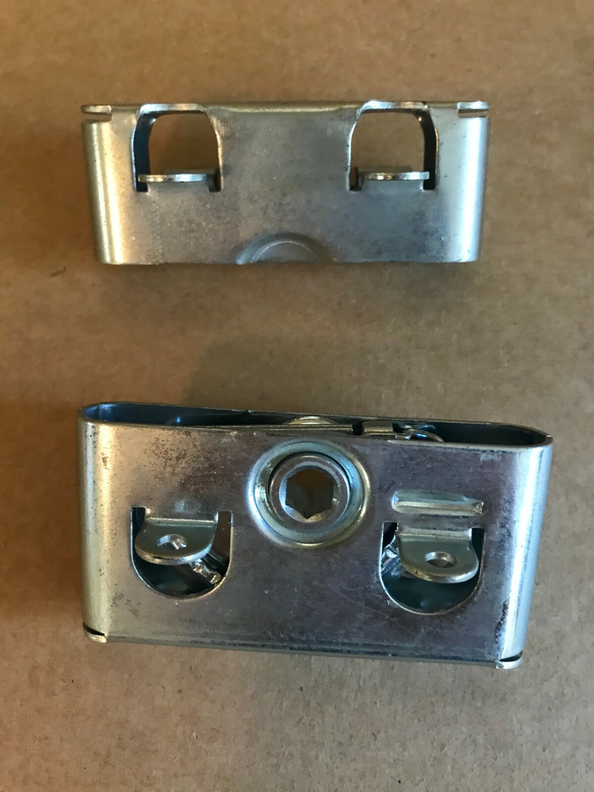 Southco Concealed Draw Latch R2 style Lot of (2) new , open no box