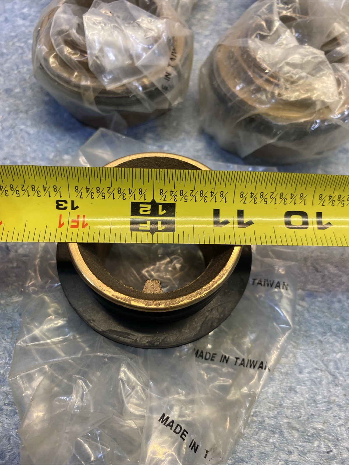 5 pcs Unbranded BRASS CLOSET SPUDS With Black Washer Gasket