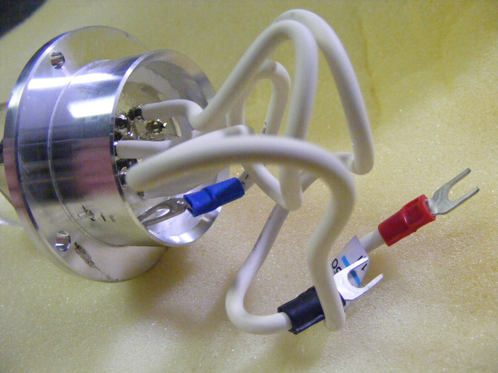 Hamamatsu L4505-50 Deuterium Lamp (a34)