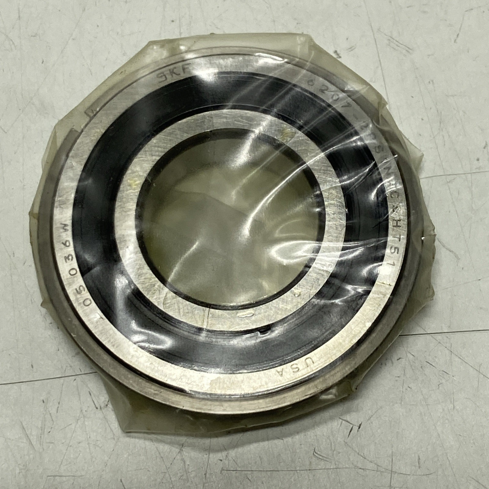 SKF Radial Ball Bearing 6207 2RSNR JEM, 35mm ID x 72mm OD x 17mm, 100Cr6