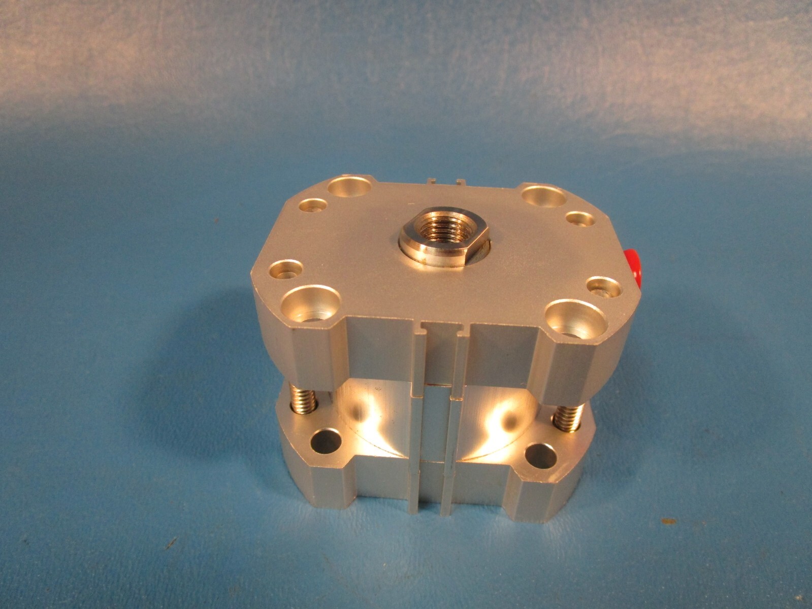 SMC NCDQ7B150-050D, CYLINDER, DOUBLE ACTING COMPACT CYLINDER