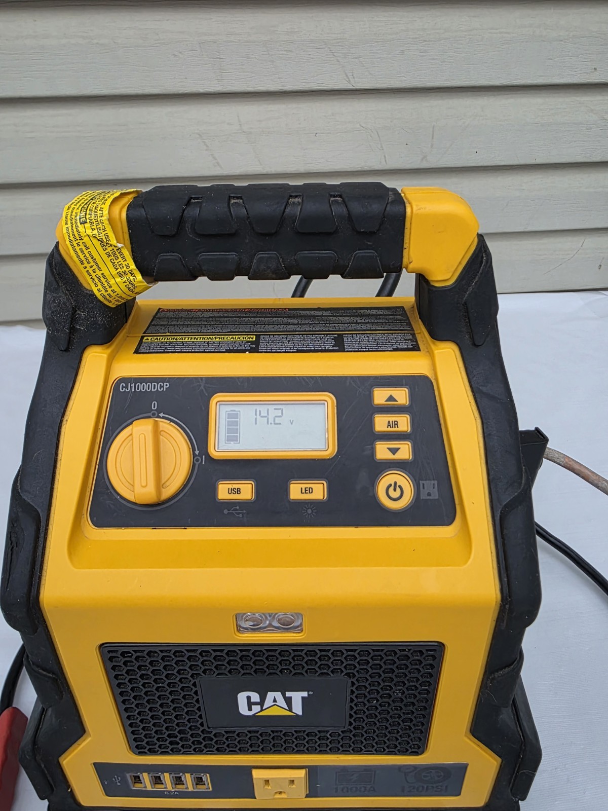 3 in 1 CAT Professional Power Station with Jump Starter & Compressor