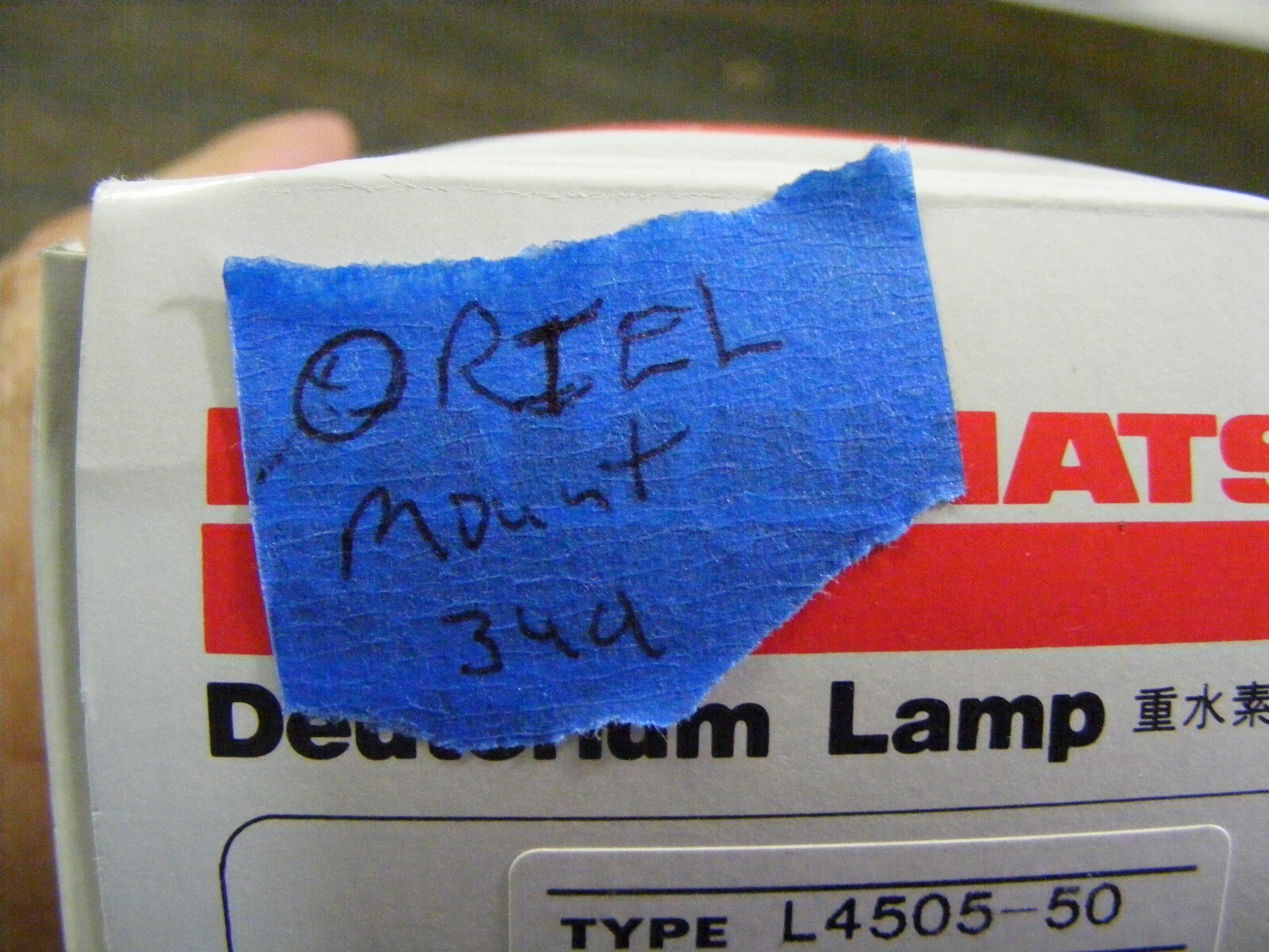 Hamamatsu L4505-50 Deuterium Lamp with Oriel 12730 Mount (a34)