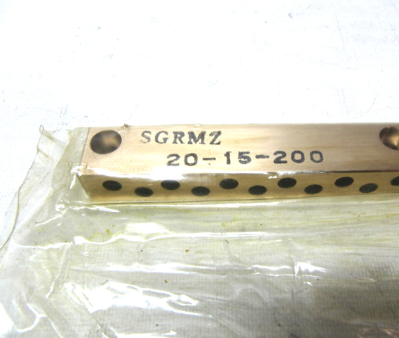 (NEW) Misumi Gibs Oil Free Copper Alloy Guide Bar SGRMZ20-15-200