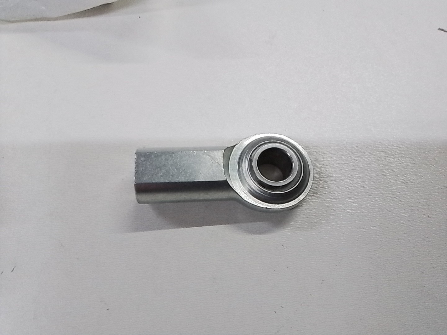 LOT OF 16 QA1 PRECISION PRODUCTS CFR7, Female 7/16″-20 Right Hand Rod End Ball