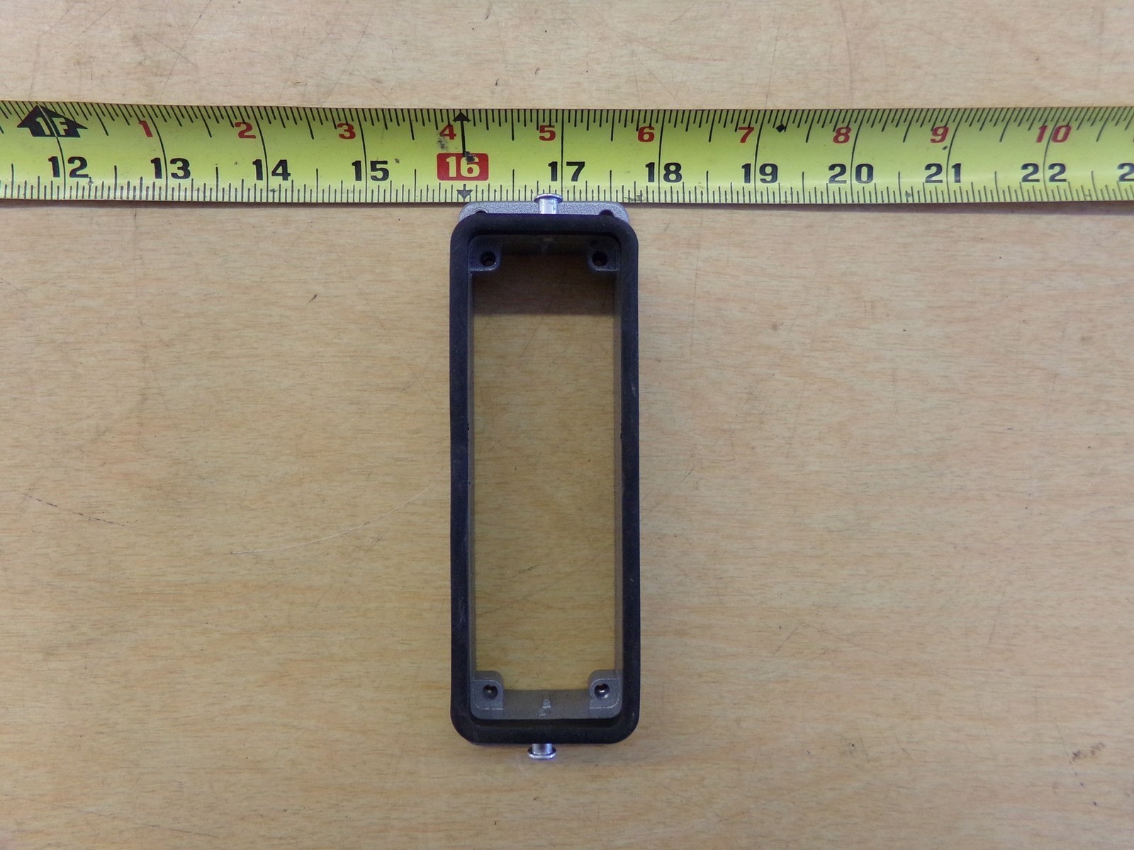 NEW Bracket 5-1/2″ x 1-11/16″ x 1-1/4″ *FREE SHIPPING*