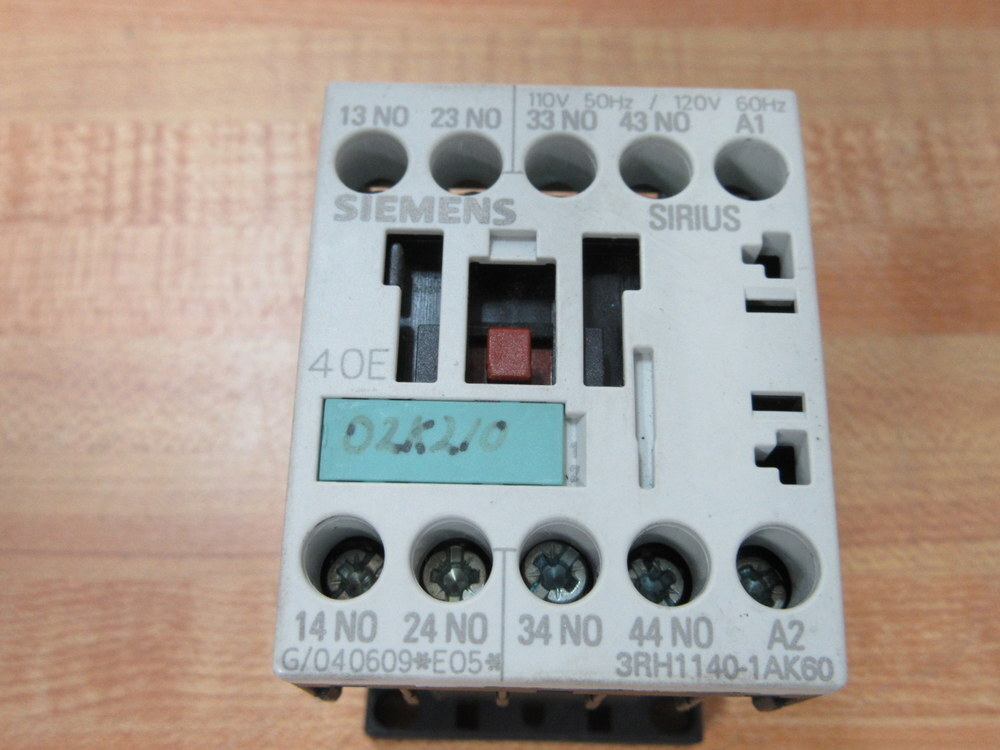 Siemens 3RH1140-1AK60 Control Relay 3RH11401AK60