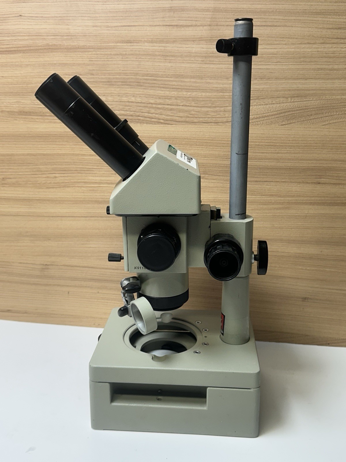 LOMO MBC-10 Microscope (UNTESTED PLEASE SEE PICTURES)