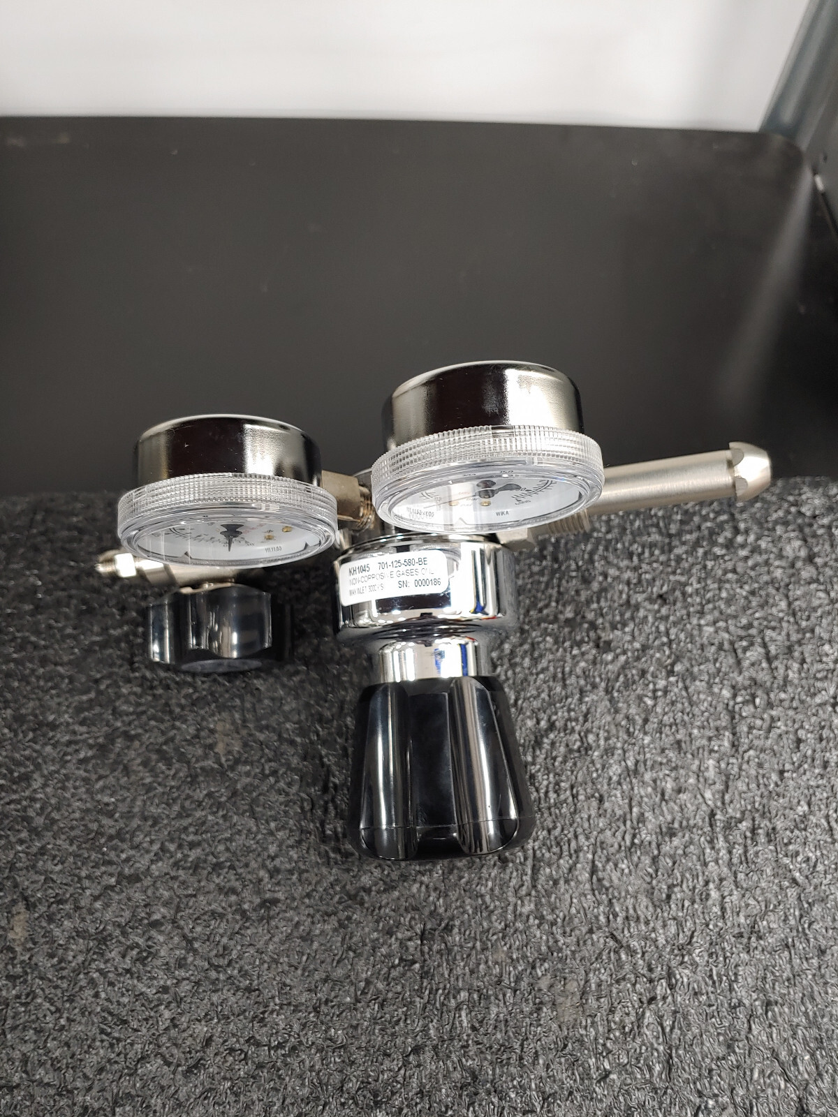 HARRIS KH1145 High Purity Single Stage Gas Regulator