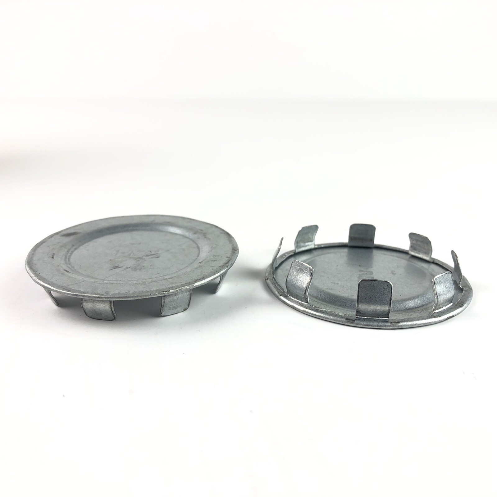 Bizline 1.5 ” 1 1/2 ” Inch Steel Snap In Knock Out Seals 25 Pieces New Open Box