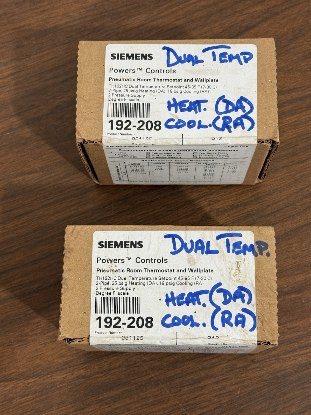 2X – Siemens 192-208 Pneumatic Thermostat, Dual Temperature, Heating And Cooling