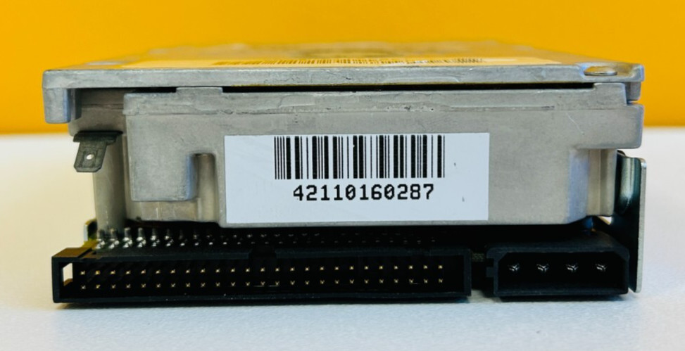 Quantum ProDrive 425S 426 MB Capacity, SCSI2 Interface, 3.5″ Hard Drive. Tested!
