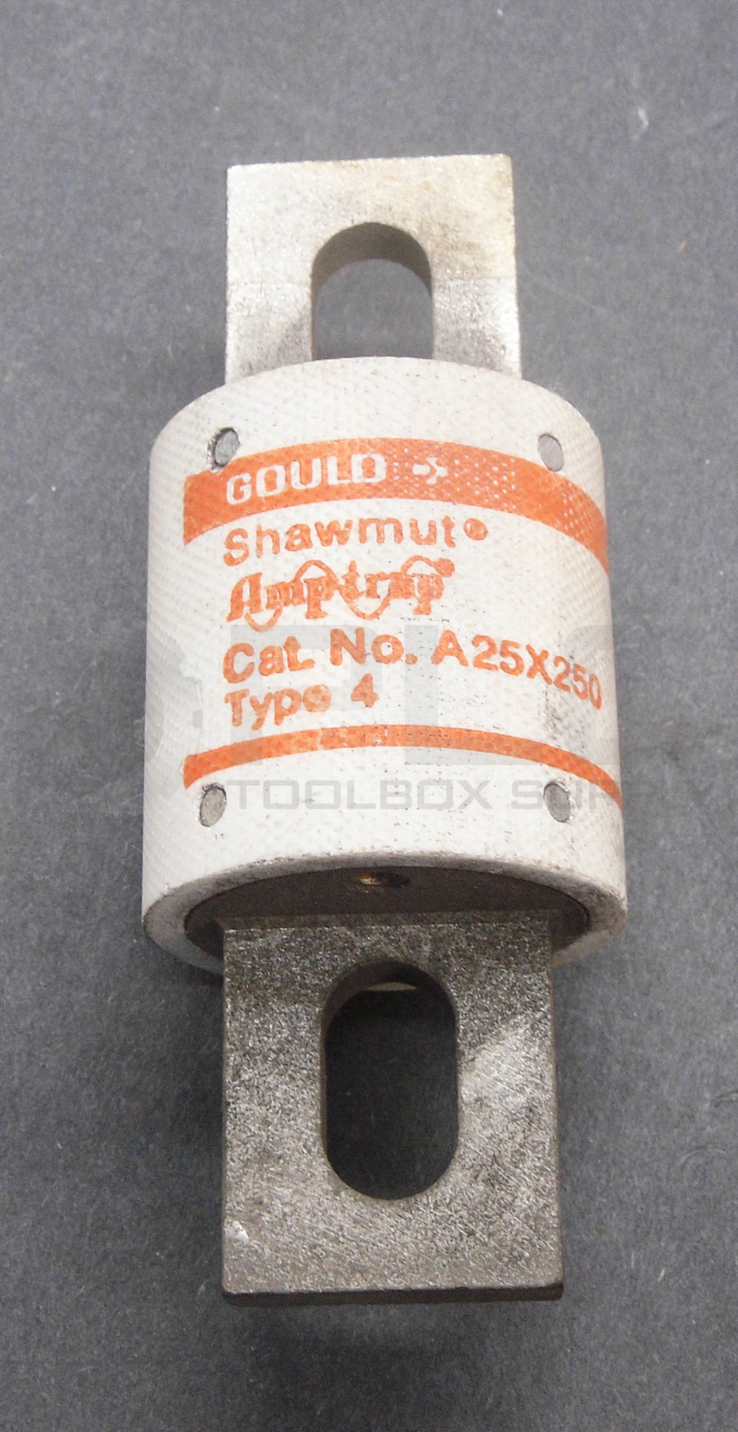 LOT OF 3 NEW GOULD SHAWMUT A25X250 FUSE TYPE 4 250A 250VAC