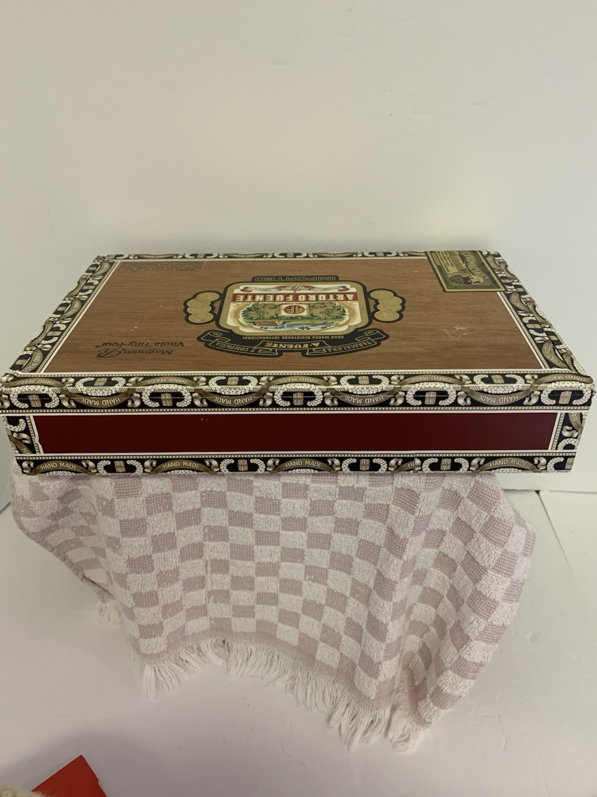 Arturo Fuente Magnum R Vitola “Fifty Four” Wooden Cigar Box Used