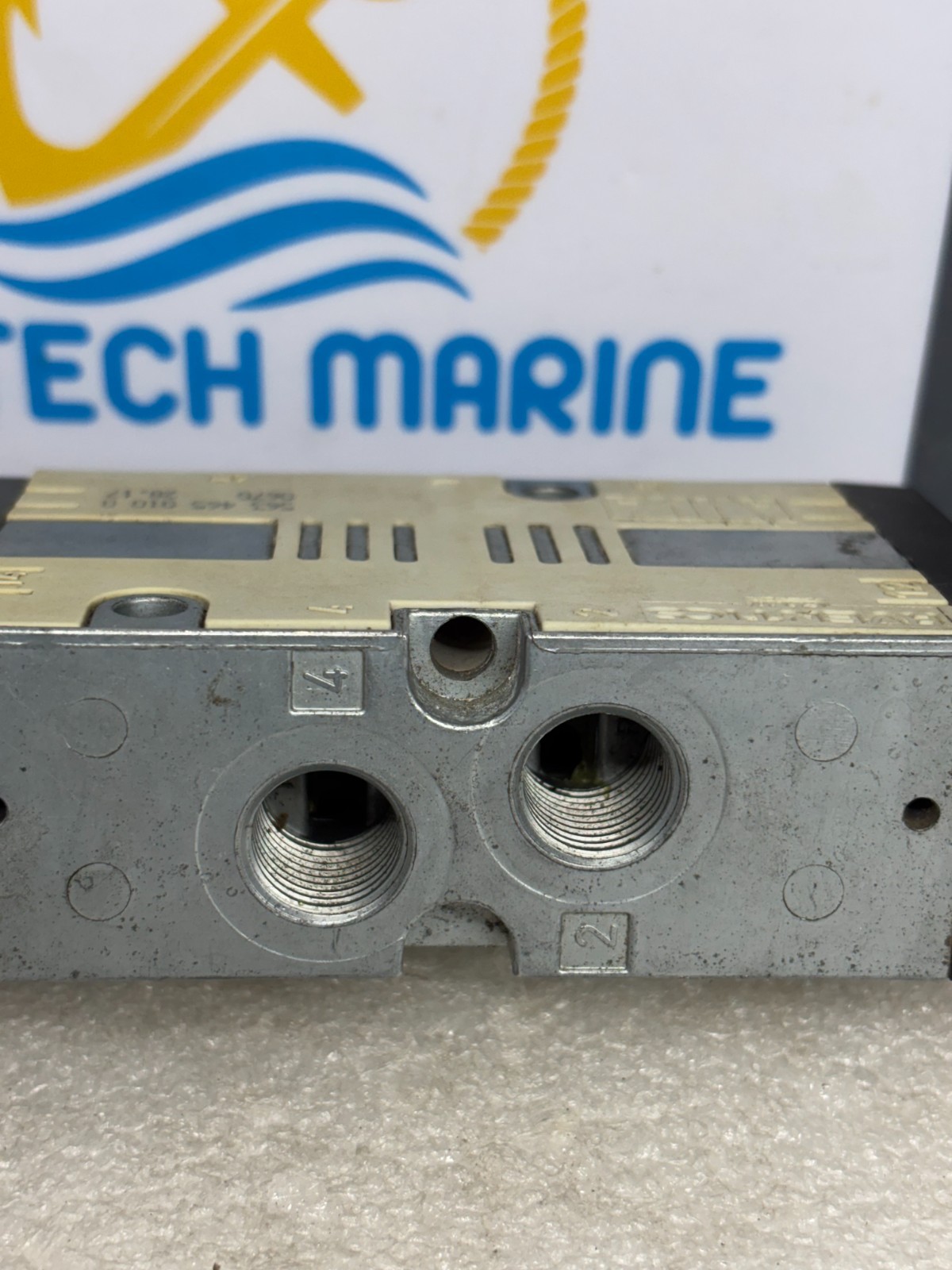 Aventics Pneumatic 5 by 2 Directional valve 5634650100 – 563 465 010 0