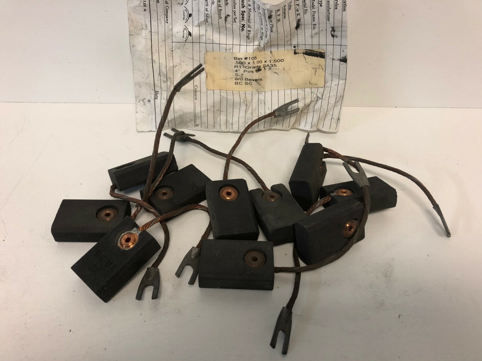 LOT 10 NEW! NATIONAL CARBON MOTOR BRUSHES .500″X1.0″X1.500″ TA-35 SA-35