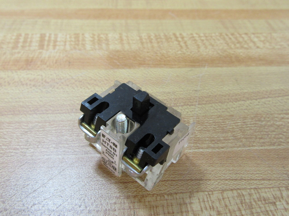 Cutler Hammer HT8B Eaton Contact Block