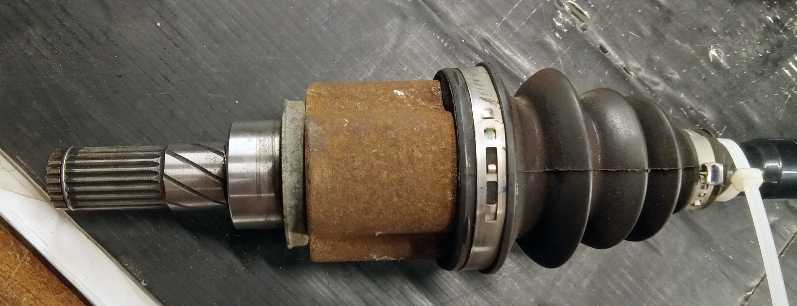 1 NEW DEXTEER BJ030-TJ030 CV AXLE SHAFT ASSEMBLY NNB ***MAKE OFFER***
