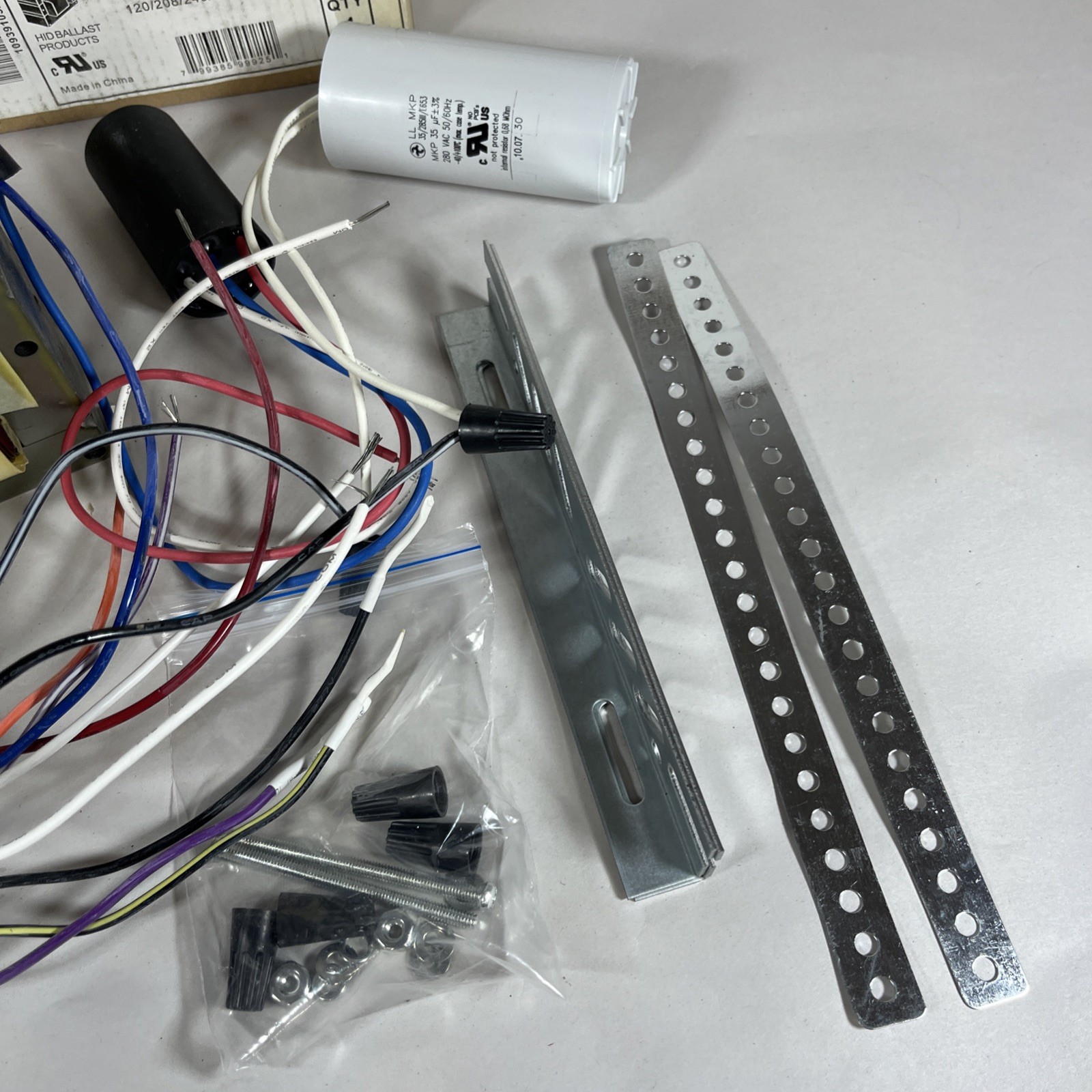 Howard Industries S-250-5T-CWA-K Ballast Assembly Part # 1093-910329-350 – NIB