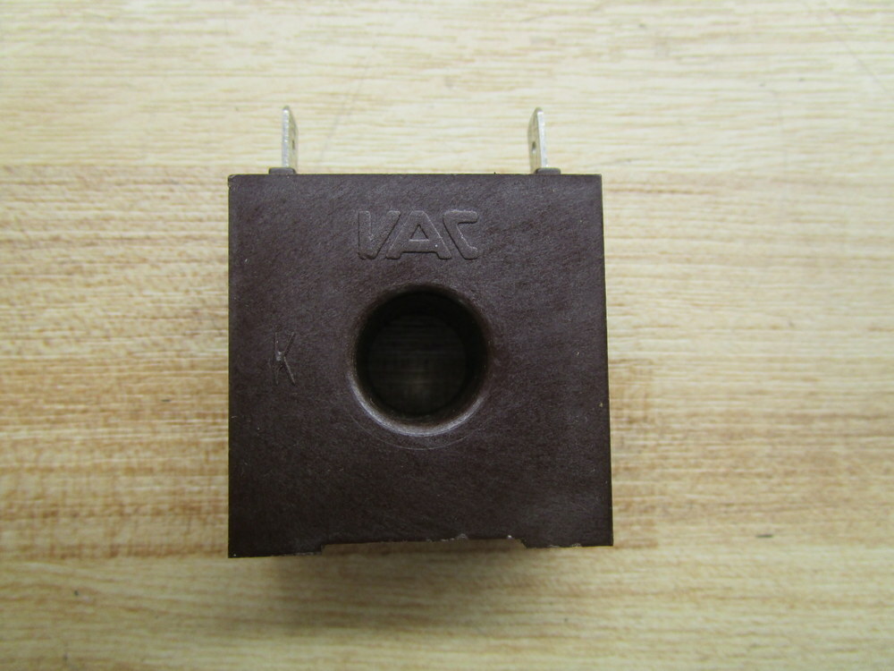 VAC C98130-A1023-C136 Transformer