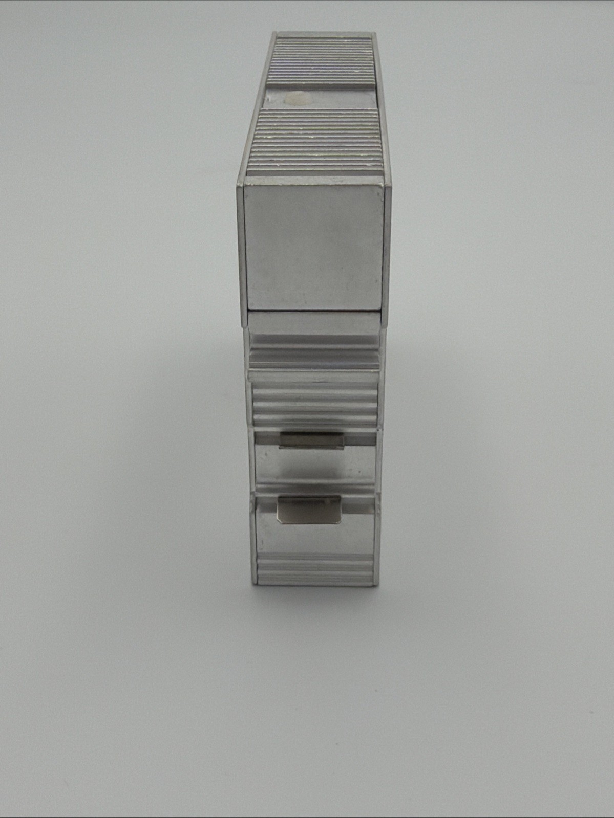 MOORE INDUSTRIES SIX/4-20MA/4-20MA/12-42DC(DIN) SIGNAL ISOLATOR