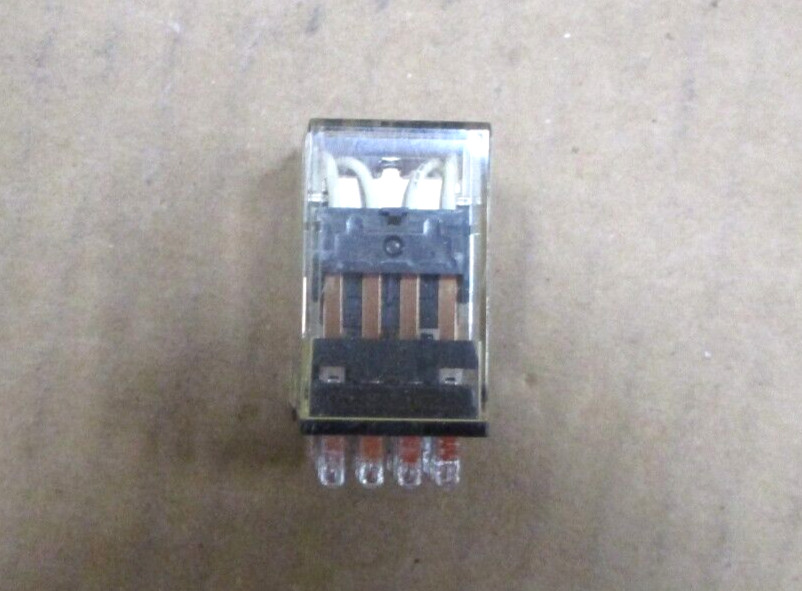 Omron Relay MY4N-D2 24VDC 5A-250VAC 5A-30VDC Contact Lot of 5 Pieces A7678ISU