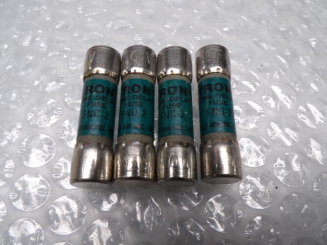 TRON FNQ-2 FUSE LOT OF 4 NSNP.