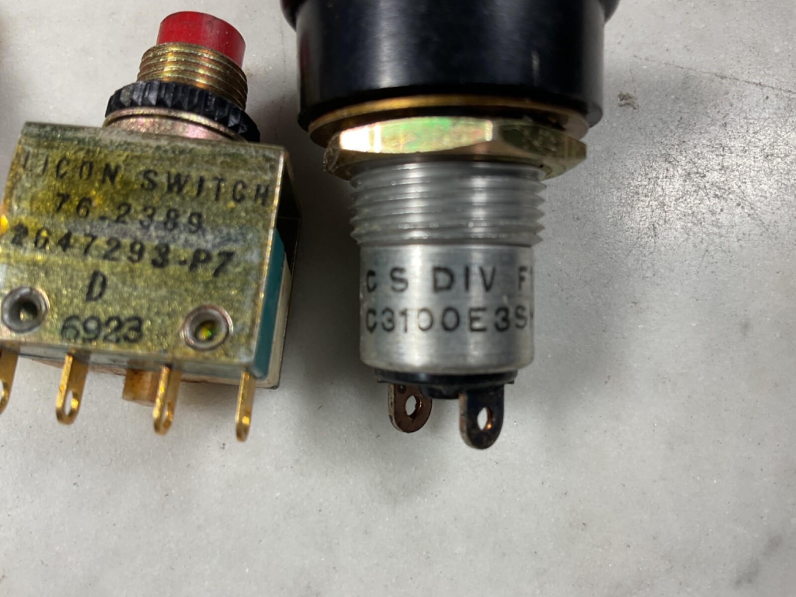 12 Toggle Switches and Push Buttons
