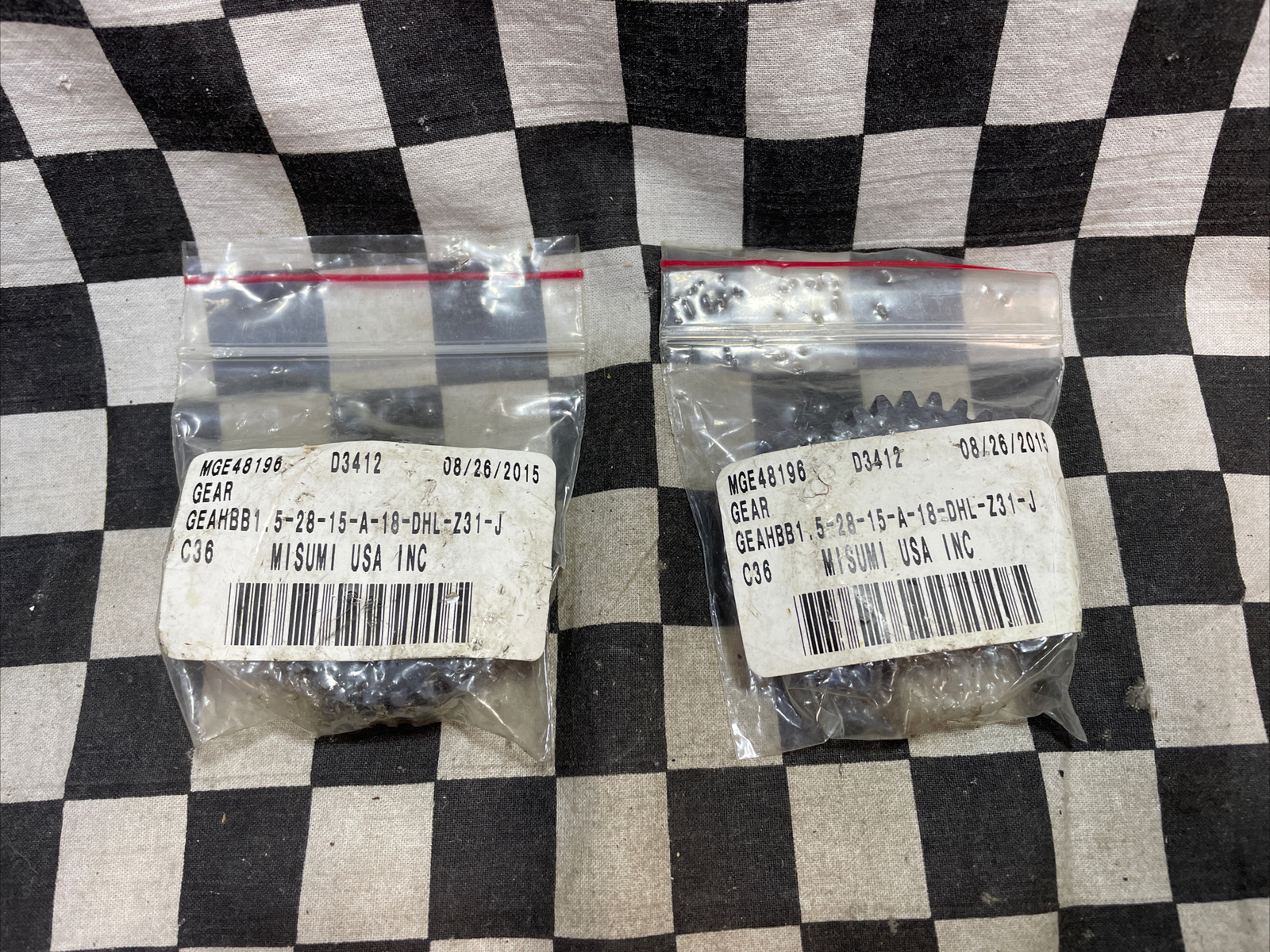 GEAHBB1.5-28-15-A-18-DHL-Z31-J, MGE48196, GEAHBB152815, LOT OF 2, SHIPSAMEDAY