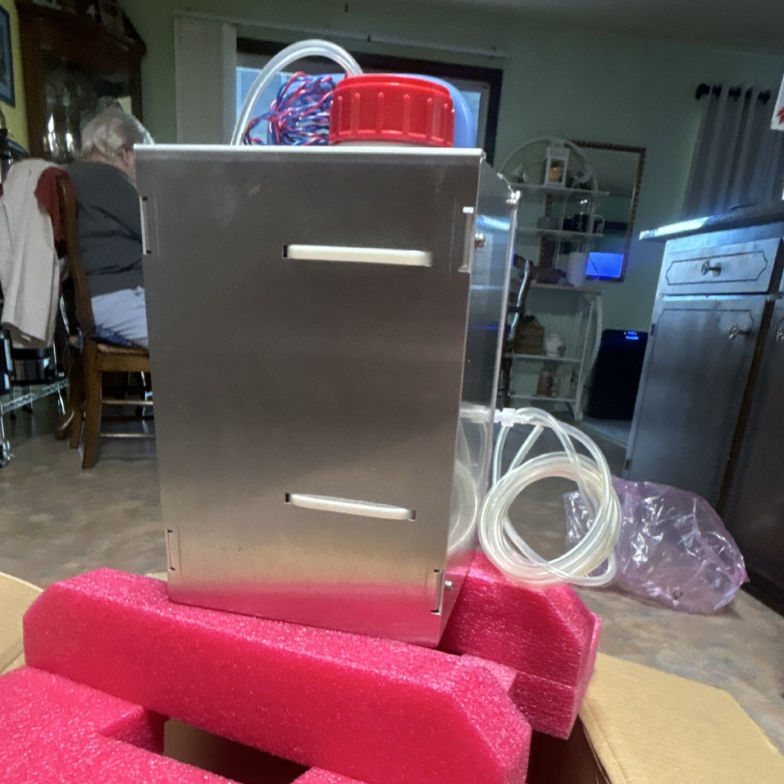 Stainless Steel Industrial Liquid Dispensing Unit with Tubing and HP DESIGN JET