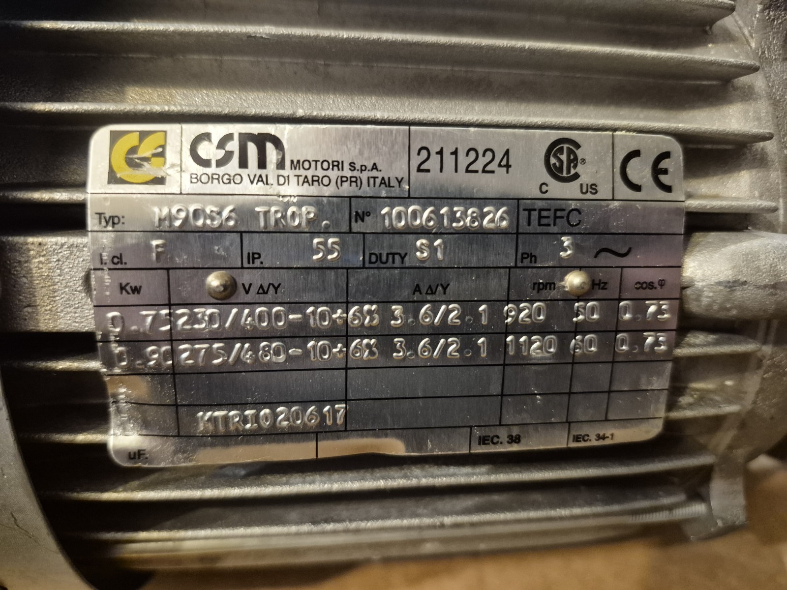CSM MOTORI M90S6 .75/.90 3PH 230/400-275/480V 3.6/2.1A 920-1120 RPM 50/60HZ.used
