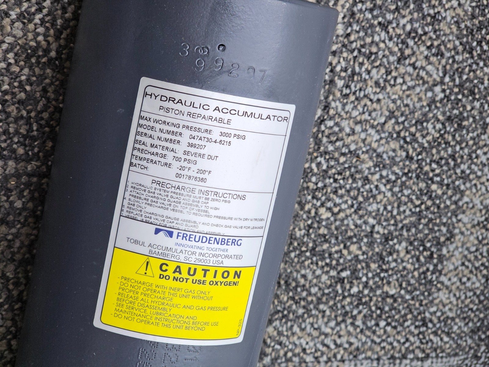 FREUDENBERG 047AT30-4-6215 Hydraulic Accumulator Repairable Piston 3000 PSIG Max