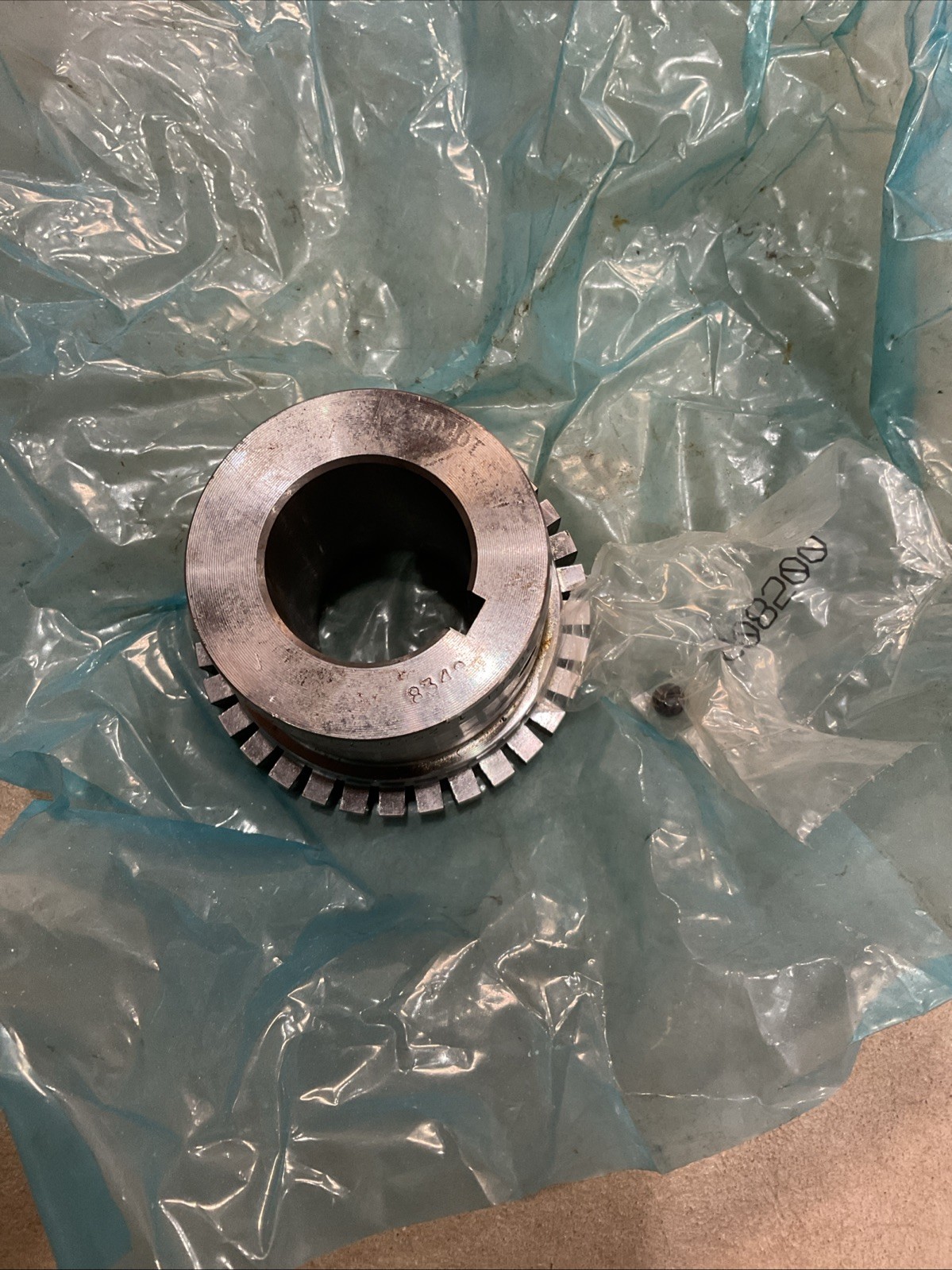 Falk 1040T Hub P/N 0704607 Bore: 1.250 KW: 1/4″x1/8″ (NIB)