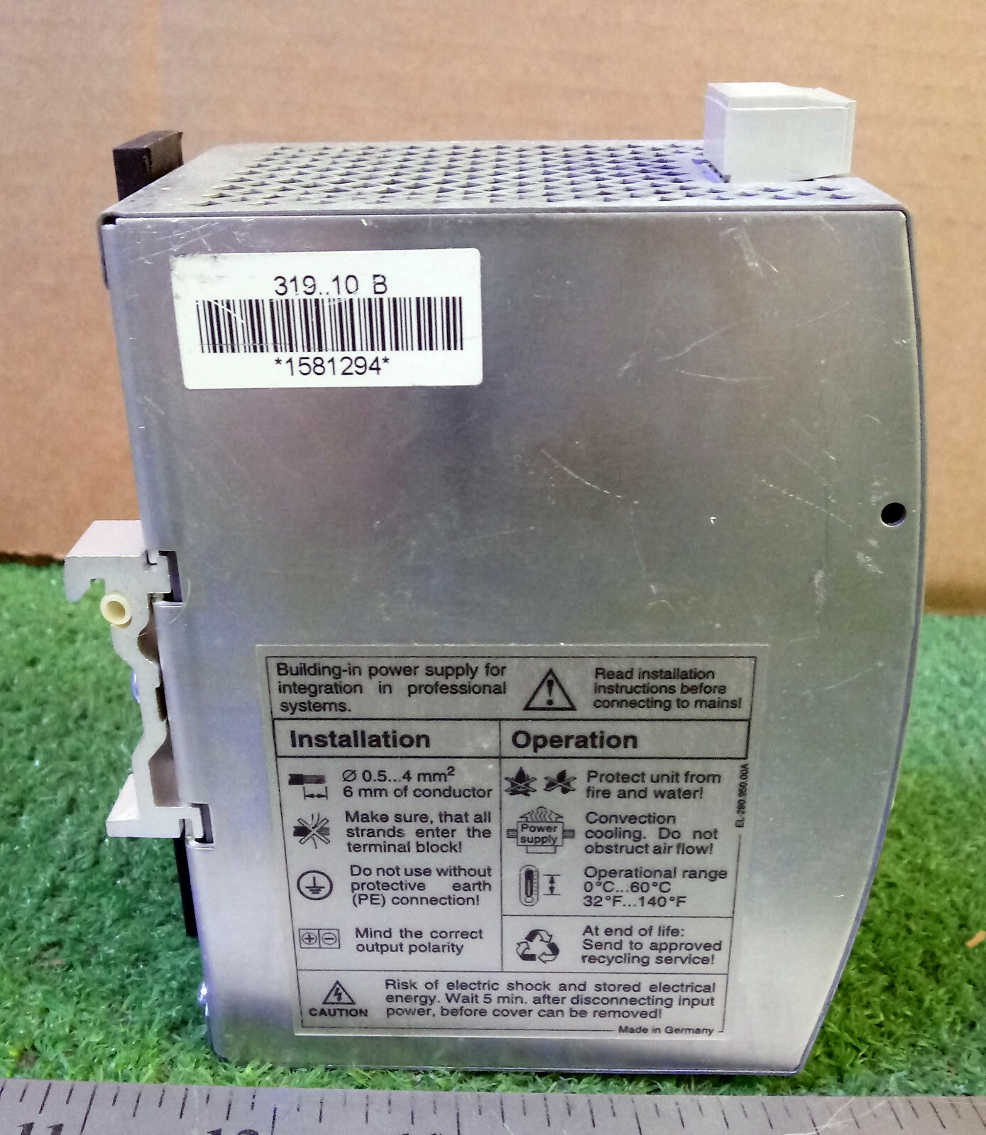 1 USED SOLA SDN 5-24-100 RED POWER SUPPLY ***MAKE OFFER***