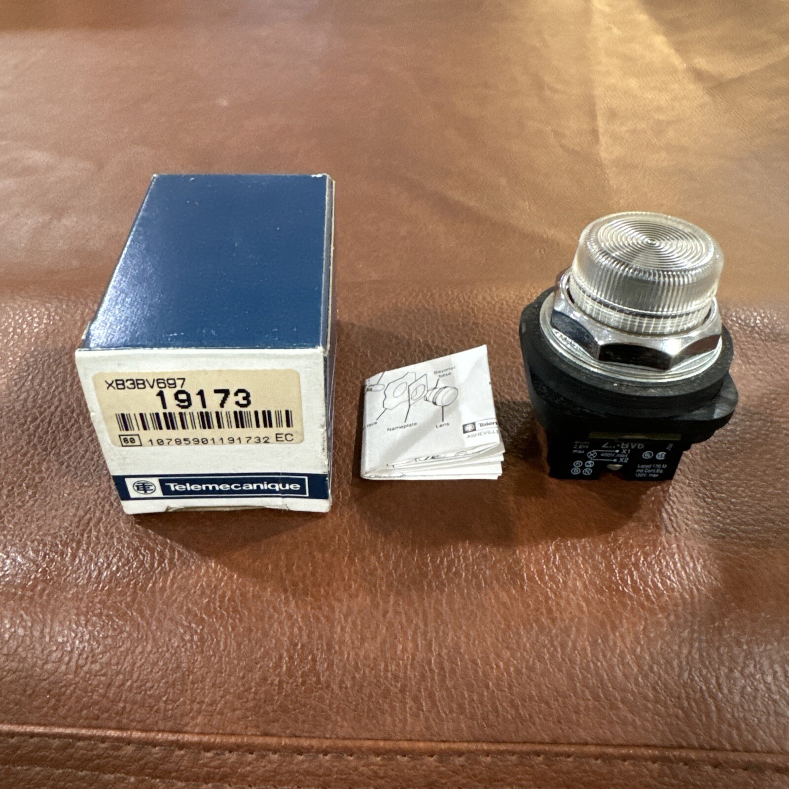 Telemecanique 19173 XB3BV697 Z..-BV6 Pilot Light Clear White #GLB-2-1