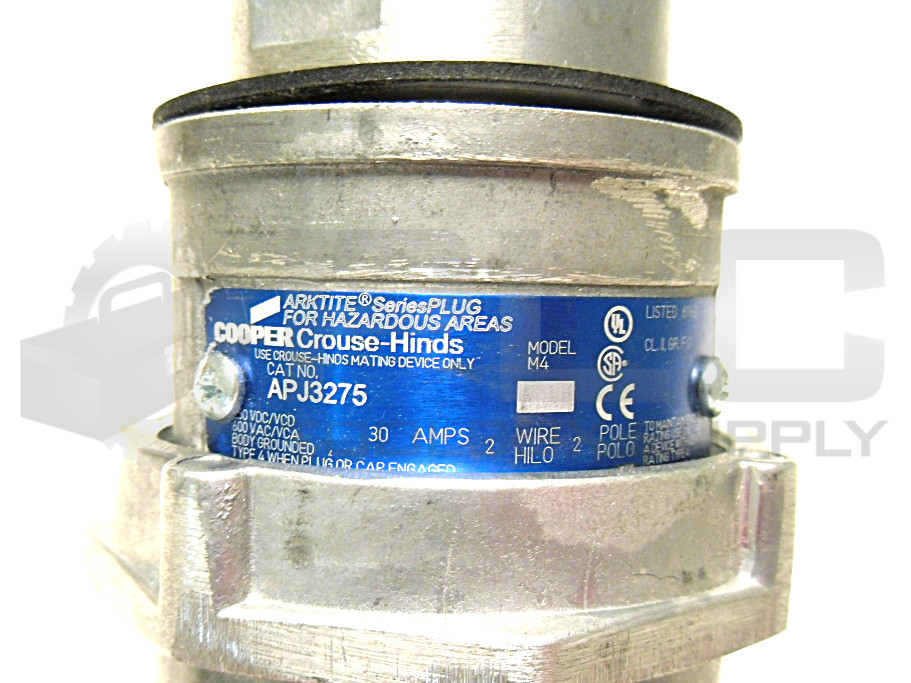 NEW CROUSE-HINDS APJ3275 MODEL M4 PLUG 30A PLUG 2W 2P 600VAC