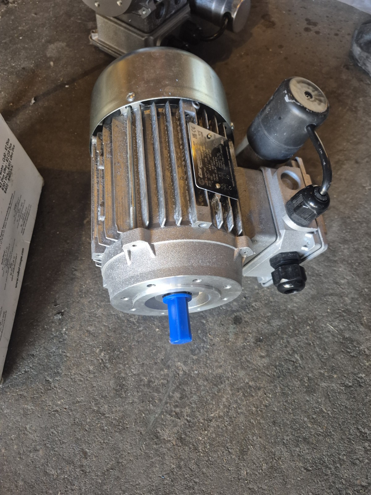 Carpanelli Mm71c .37/0.5hp 4pole 110v/230v 1ph Ac Metic Motor Or Breakmotor