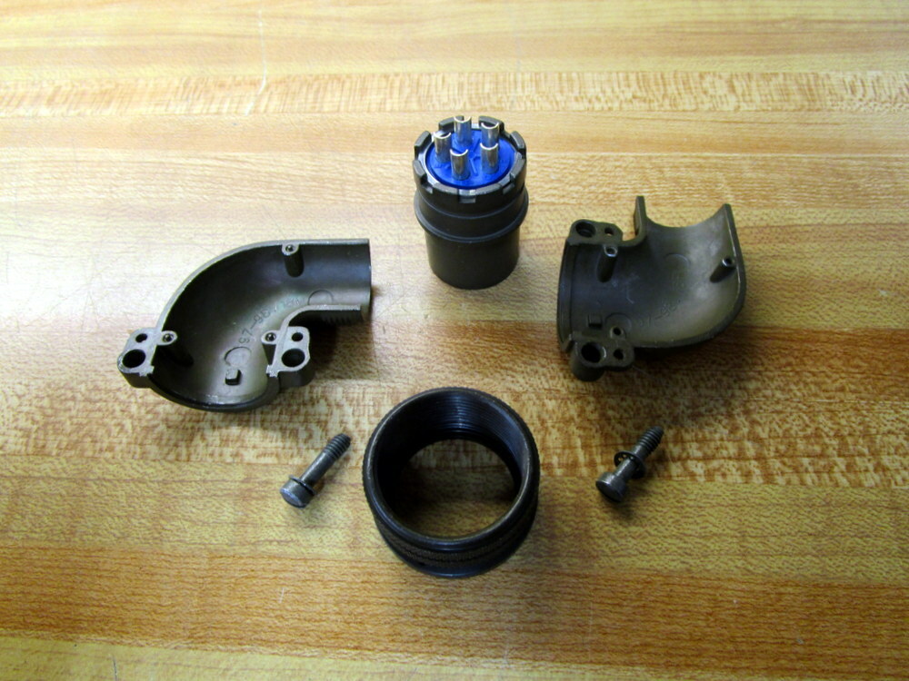 Amphenol 97-3108B-18-11S Connector 18-11-S 74.80.714.53.0018A