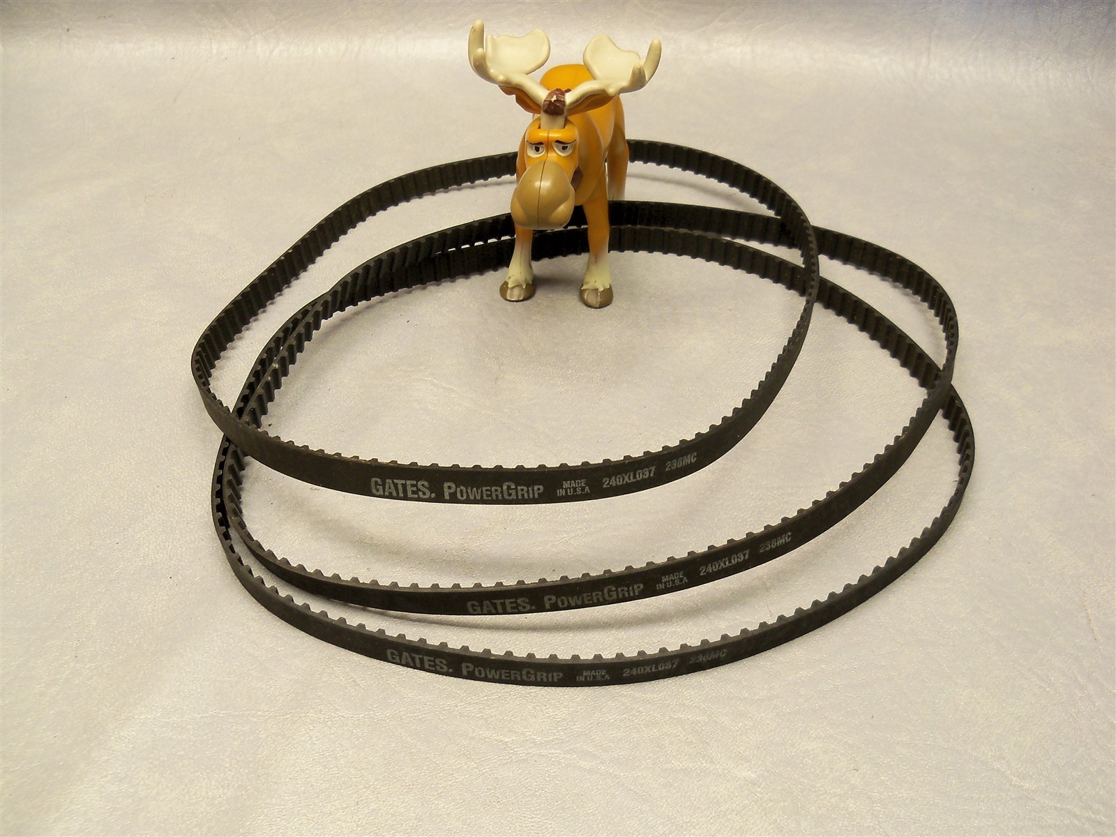 Gates 240XL037 PowerGrip Timing Belt – Lot of 3