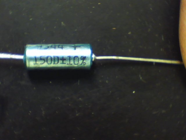 VISHAY/SPRAGUE 150D685X9035B2 Qty of 10 per Lot 6.8�F �10% 35V Tant +85�C