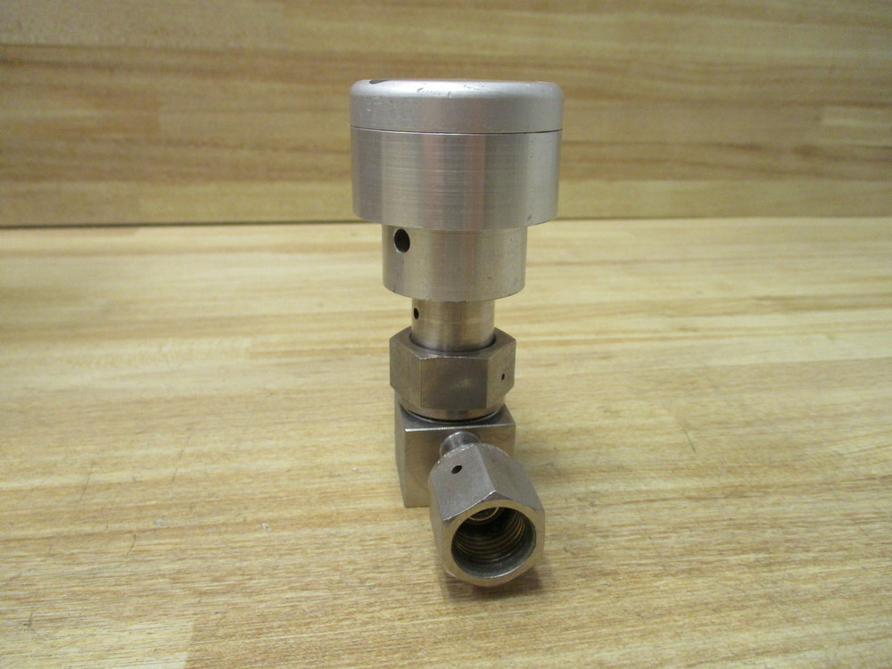 Swagelok Nupro SS-4BK-V51-10 Bellows Valve SS4BKV5110