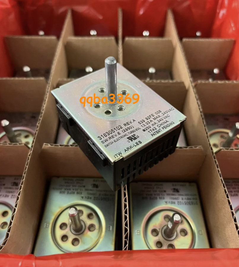 one NEW FOR 316305102 REV.A 13.33A 240VAC Control Switch 2.55 x2.3 x 2.1cm#9