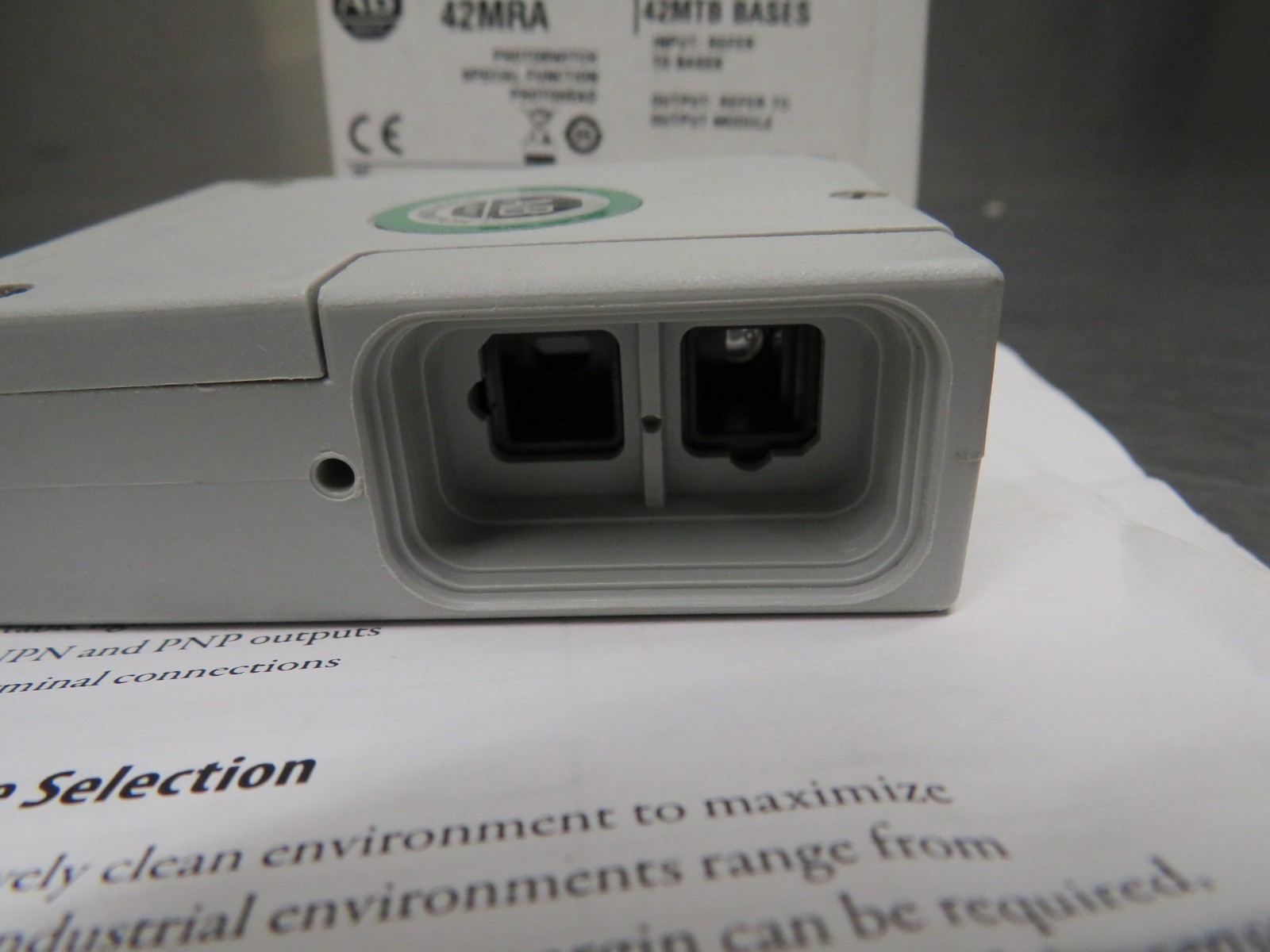 Allen Bradley 42MRA-5000 Ser C Sensor