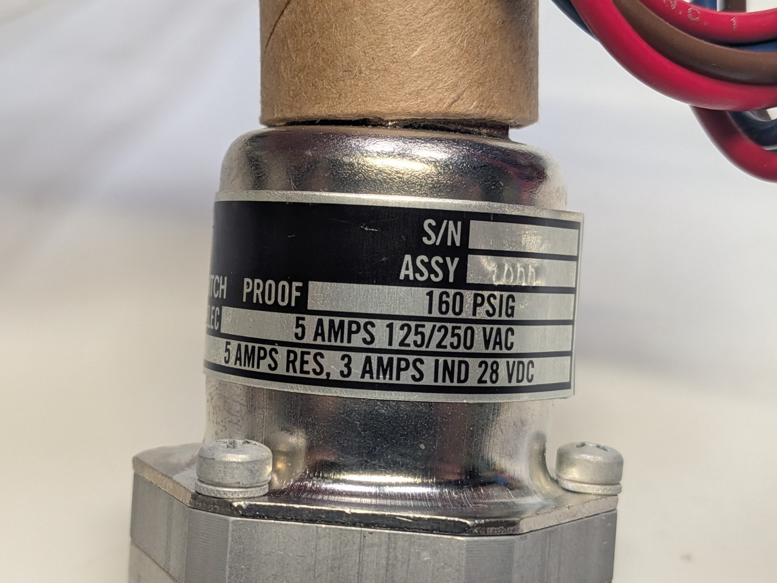 NEW ITT Neo-Dyn 115P1C3-420 14 PSIG / Pressure Switch 160 PSIG 5A 125/250 VAC