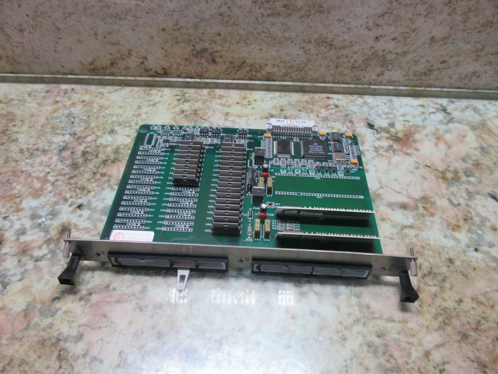 NUM INPUT BOARD DRIVE 24.0 32.1/24.0 0204203167 D 02292/005 FC 200 202 955 B